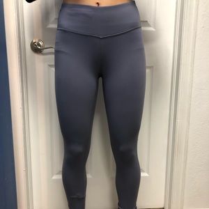 Light grey athleta leggings